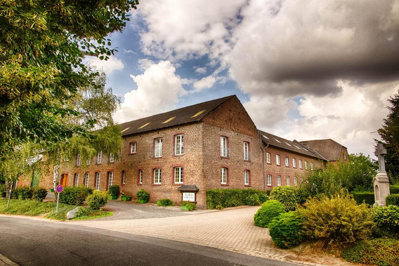 Hotel Landhaus Goddertzhof Erkelenz Esterno foto